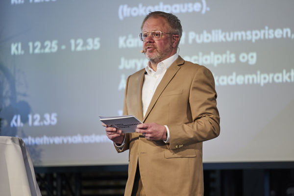 Cphbusiness-studerende vinder specialpris ved Årets Erhvervsakademipraktik 2021